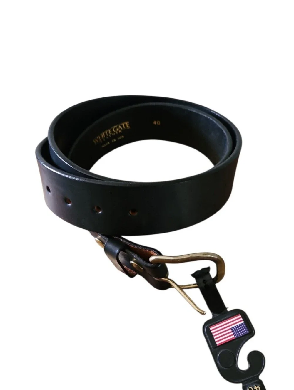 White Gate Leather Belt Size 40 Black 1.75